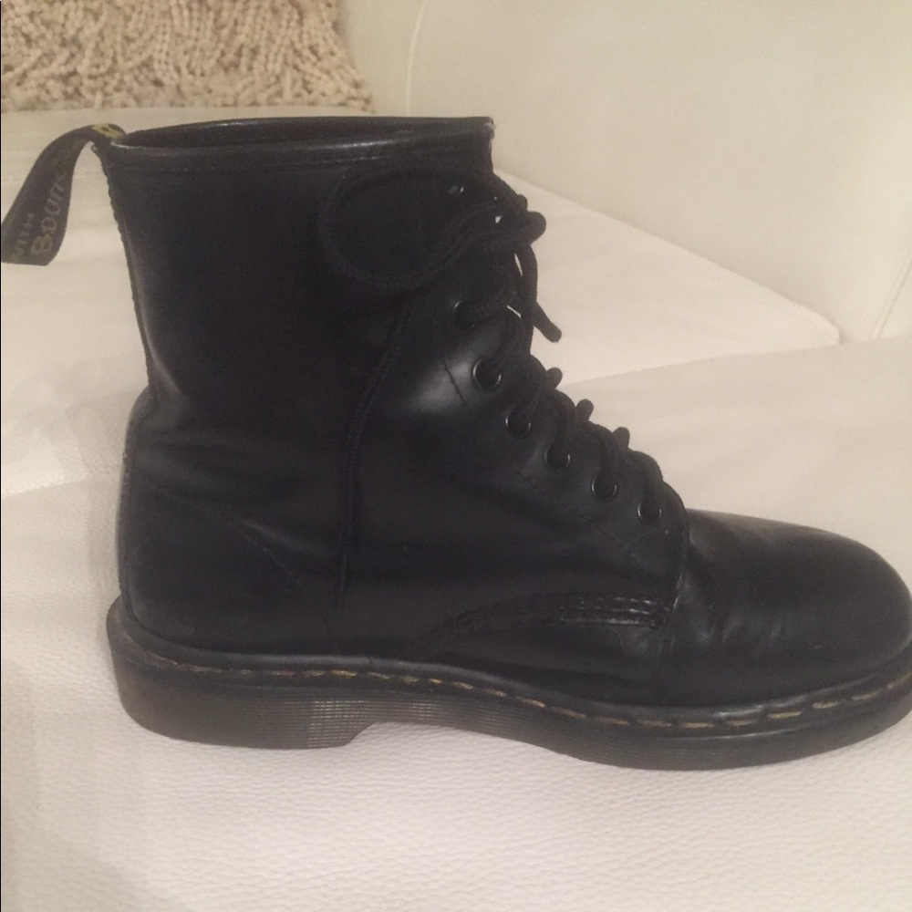 Dr. Martens, AirWair